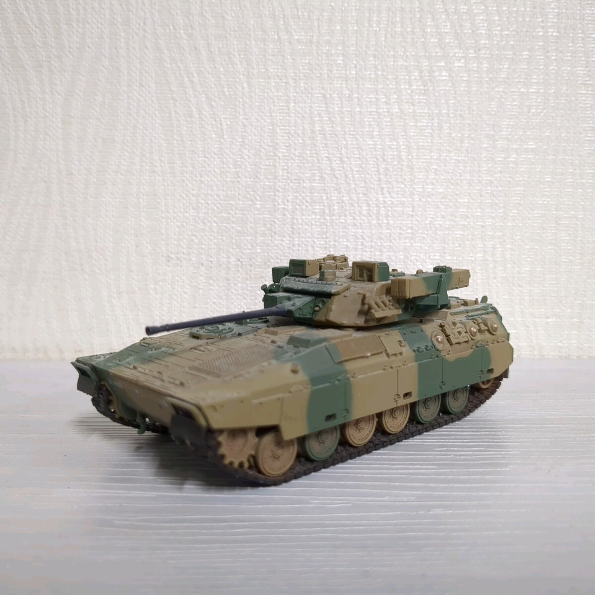激レア物❗大箱✨戦国自衛隊✨89式装甲戦闘車 ✨激レア、アイテム入り✨新品 Yahoo!オークション -「89式装甲戦闘車」(ミニカー) の落札相場