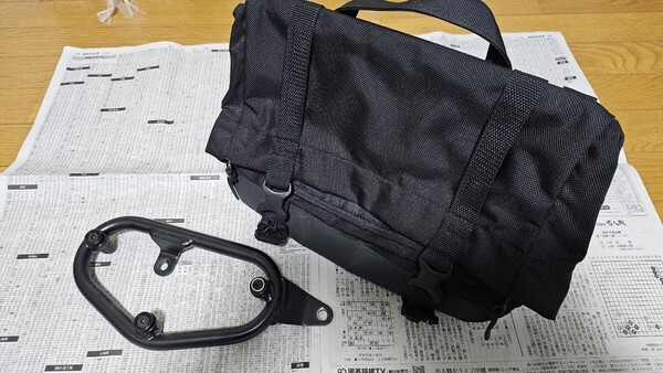 レブル250(Rebel250) 純正サイドバッグ MC49 サドルバッグ&ステー (右)
