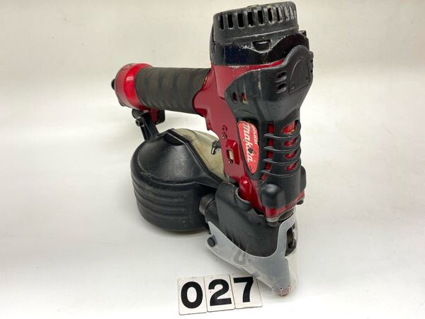 マキタ高圧釘打ち機 AN510H