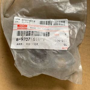 NPR66 4HF1 ロッカーアーム いすゞ純正部品 新品