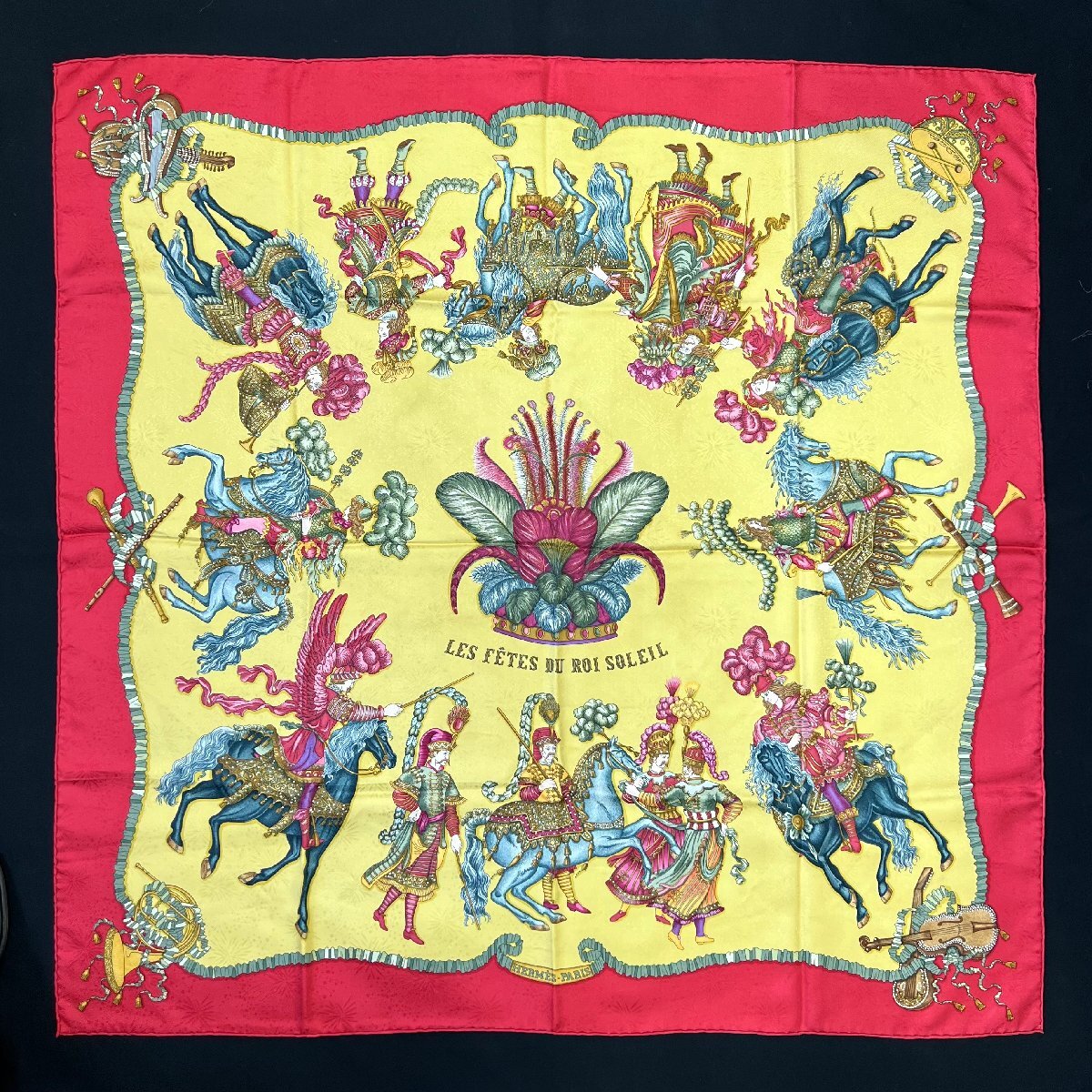 美品　HERMES エルメス　スカーフ　太陽王の祝典 楽天市場】【緑屋質屋】エルメス カレ90(スカーフ) LES FETES DU