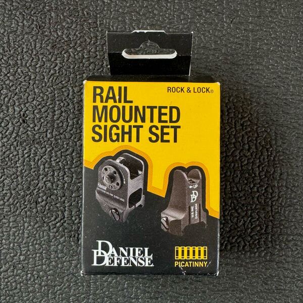 【新品未開封】実物 Daniel Defense ダニエル ディフェンス Rail Mounted Sight Set