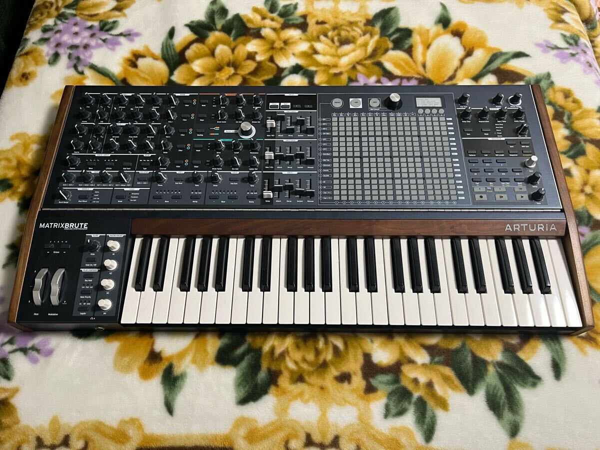 ROLAND JD-Xi ハイブリッドシンセサイザー ミニ鍵盤 37鍵