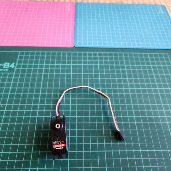 ■ほぼ未使用■即決 《送料無料》 フタバ S9570SV サーボ SERVO 動作確認済み ラジコン ドリフト YD-2 tt02tt01 サクラ d5