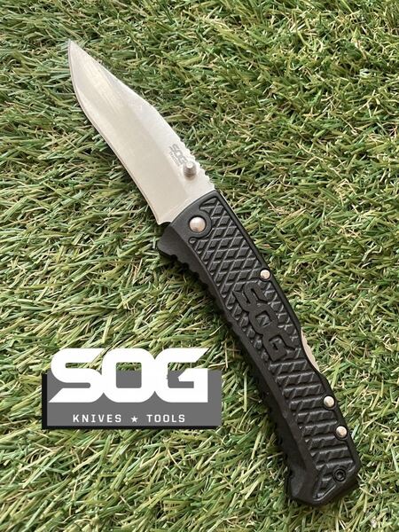 SOG #045 TRACTION ソグ フォールディングナイフ 折りたたみナイフ