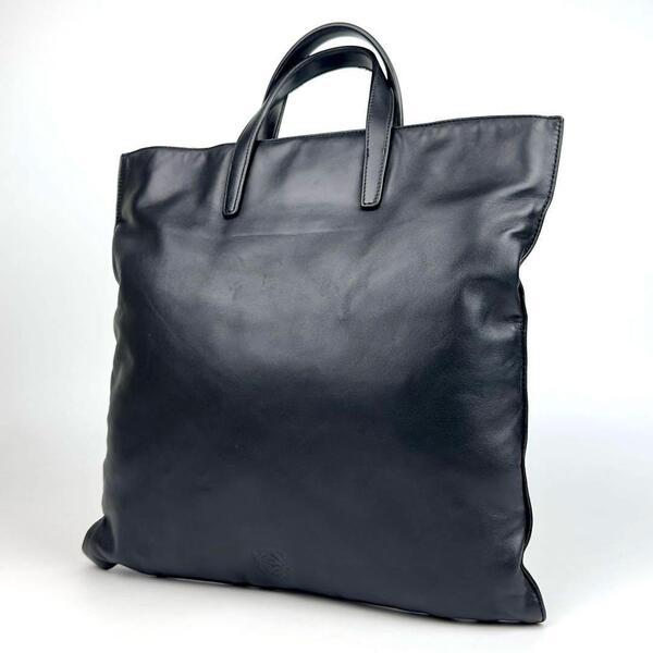 美品●LOEWE ロエベ ハンドバッグ アナグラム ロゴ型押し 裏地総柄 ゴールド金具 ミニトート ナッパレザー 黒 ブラック フォーマル 男女兼