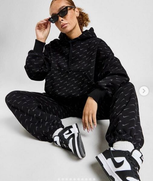 XL 新品 ナイキ スウェット ウィメンズ 上下 セット 黒 フェニックス オーバーサイズ ジョガー フーディ スウッシュ スウッシュ ブラック