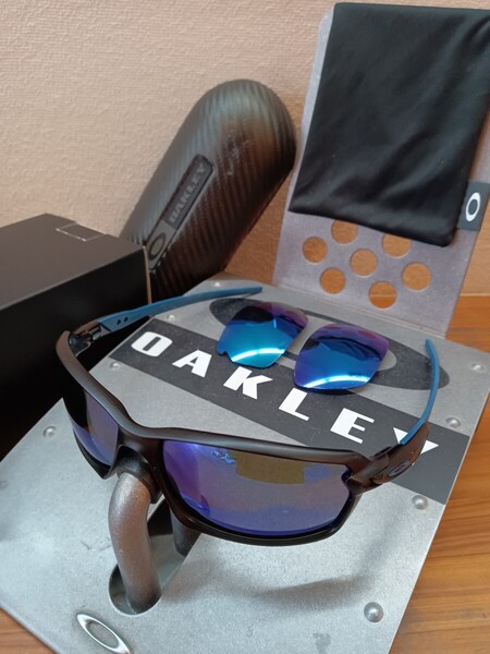 【未使用♪偏光♪】マットブラック/カーボンシフト/オークリー/carbon shift/oakley 検サングラス ランニング 釣り ゴルフ