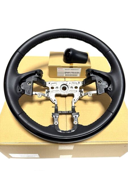 ☆美品 ホンダ純正アクセサリ N-BOX JF1/N-WGN JH1/N-ONE JG1等 ブラック&レザーパッケージ 本革ステアリング&シフトノブセット☆