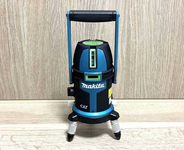 超美品 makita マキタ 充電式屋内・屋外兼用墨出し器 フルライン SK505GDN グリーンレーザ 保証期間内