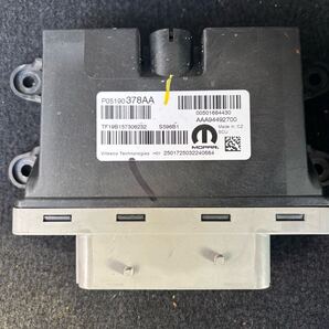 ジープ・コマンダー(H620)コンピューター P05190378AA 中古
