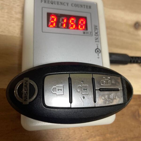 O2046 日産 純正 スマートキー 基盤番号 007YUUL0454 4ボタン セレナ C26 エルグランド E52 両側電動スライドドア ラフェスタ キーレス