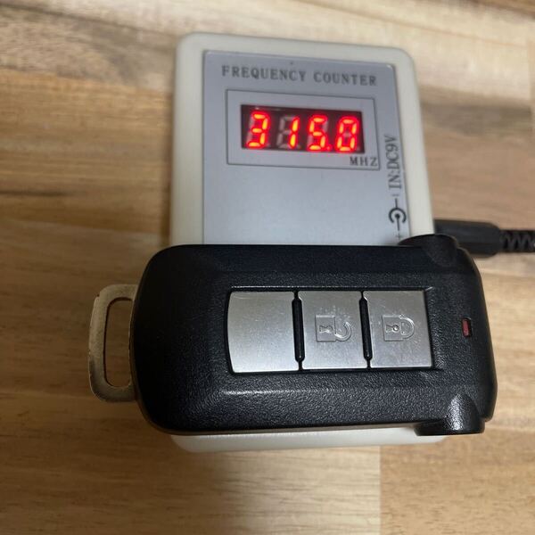 O2236 O2224 三菱 純正 スマートキーレス リモコン 鍵 4ボタン 動作確認済 デリカ D5