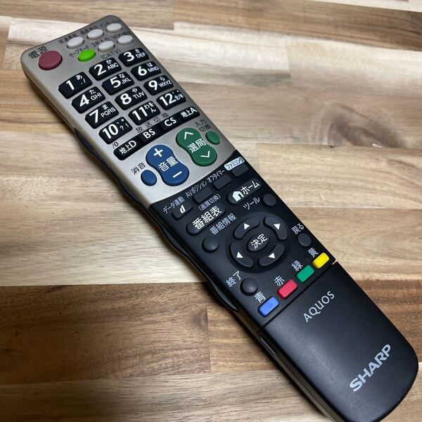A2261 SHARP シャープ AQUOS テレビリモコン GA835WJSA