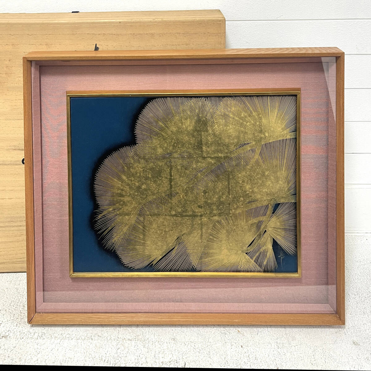 輪島塗 角野岩次作 沈金蒔絵 「昇陽松」 飾額 共箱 C 8653A Yahoo!オークション -「角野」(漆芸) (工芸品)の落札相場・落札価格