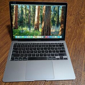 【即決】Apple MacBook Air 13.3インチ 2020 Core i3 /メモリ8GB/ SSD 256GB/ USキー