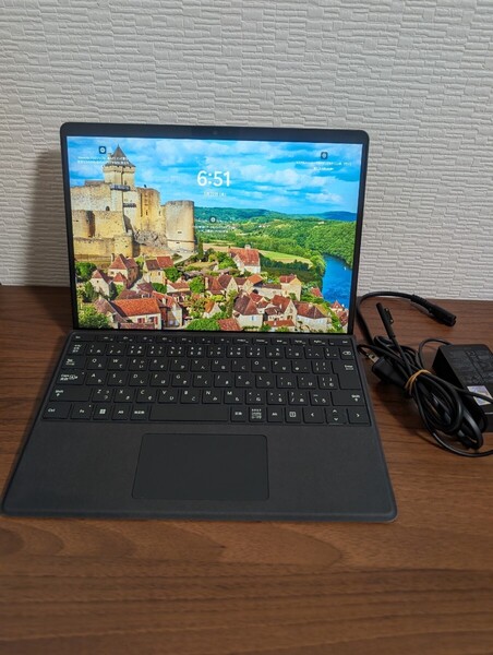 【即決】Microsoft Surface Pro8 i5 1135G7 2.40GHz/メモリ8GB/SSD 256GB/Win11