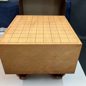 将棋盤 天然木 木裏 ヘソ有り 厚み約17cm 本榧 約9kg 将棋盤 ヘソ有り