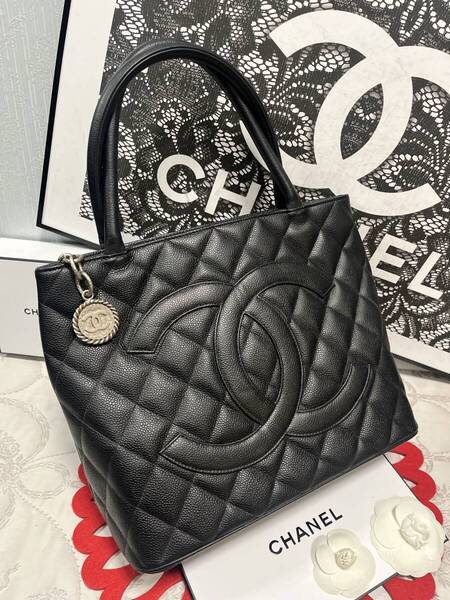 ◆◇ 極上美品 CHANEL ★ シャネル 復刻トート キャビアスキン ヴィンテージ トートバッグ マトラッセ ブラック シルバー 998 ◇◆