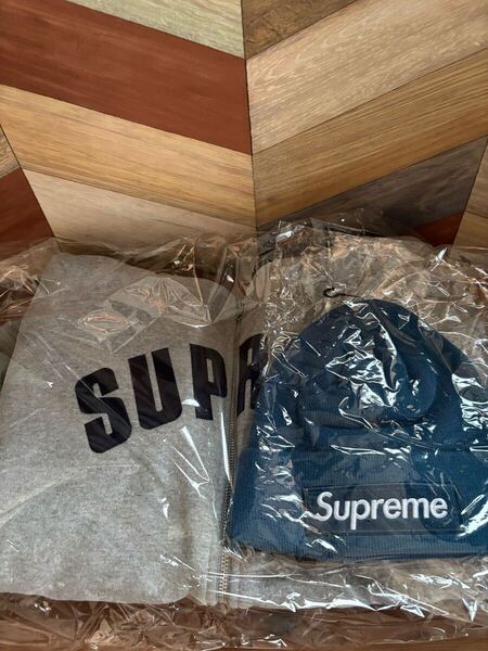 新品 パーカー ジップ サーマル supreme M Arc Thermal Lined Zip Up Hooded Sweatshirt Heather Grey medium box logo beanie blue 25 SS
