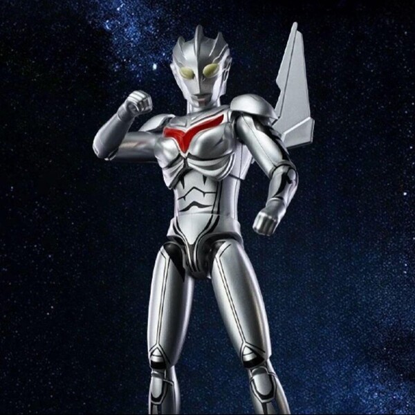 円谷認定正規品 海外限定 ウルトラ超甲英雄シリーズ ウルトラマンノア ウルトラアクションフィギュア ウルトラマンネクサス