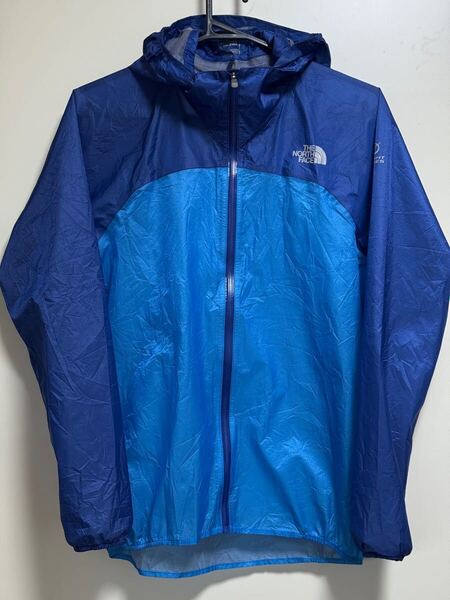 美品 ノースフェイス ストライクトレイルフーディ S 超軽量防水透湿ジャケット 3L