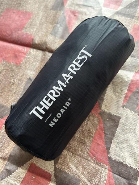 サーマレスト THERM A REST ネオエアーXライトNXT Rサイズ エアマット マットレス 寝袋 シュラフ キャンプ ハイク UL 軽量