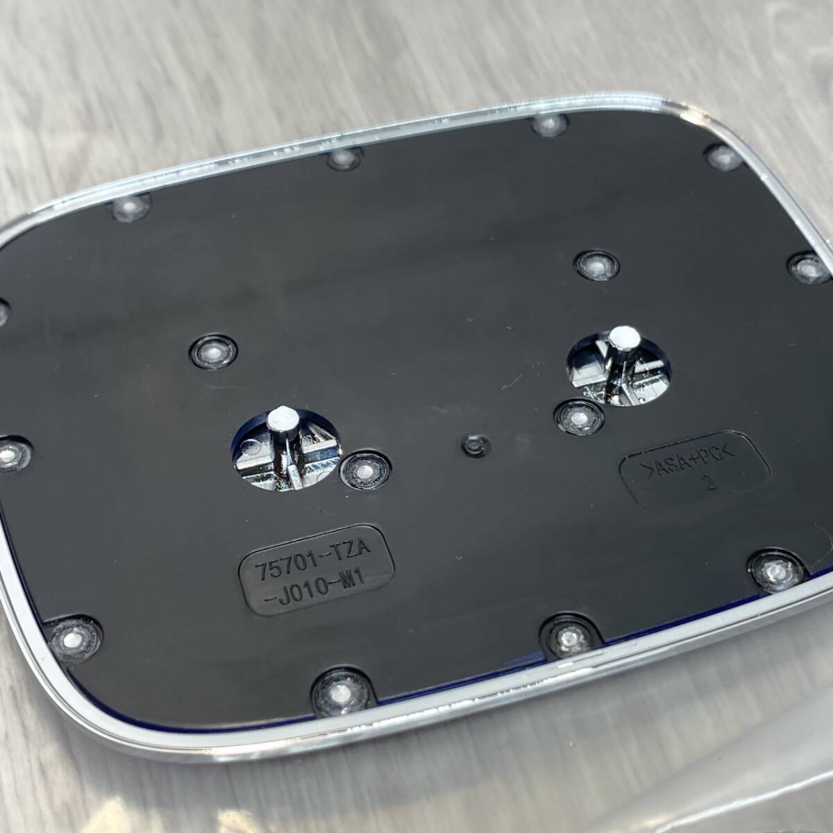 コップ ○ 未使用保管品 HONDA ホンダ 純正 エンブレム 2個 75701-TPG