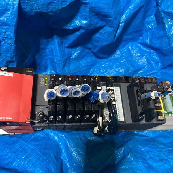 三菱電機 PLC シーケンサ Q02HCPU Q64AD Q64DA QD62 QJ71LP21-25