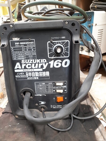 使用時間少 スズキッド 半自動溶接機 Arcury160