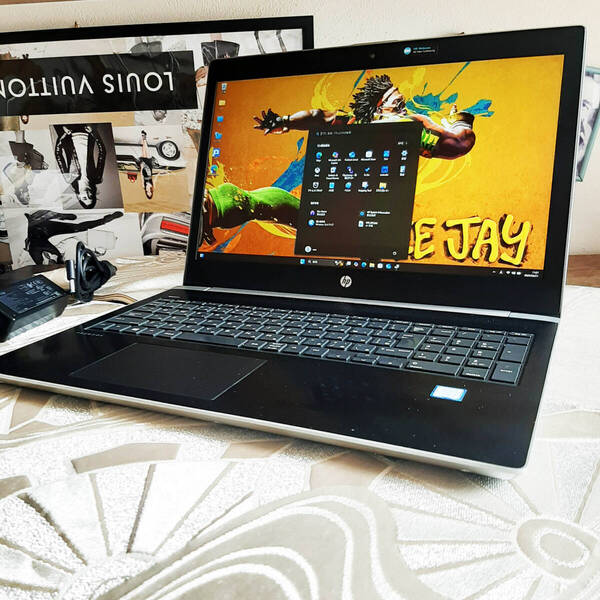 HP 450 G5 i5 8250U 1920x1080 256G/SSD 8G Windows11 Probook即決 KJA01