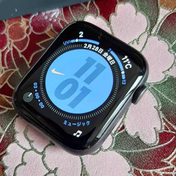 90% 〇 Apple Watch Series 5 GPS アルミニウム アップルウオッチ TPW09