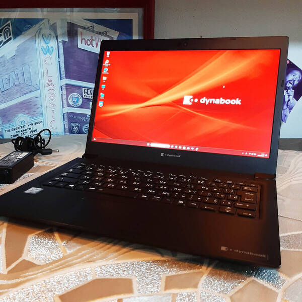 東芝 S73/FR 10世代 i5 10210U 256G SSD 8G FHD 1920x1080 XPA08
