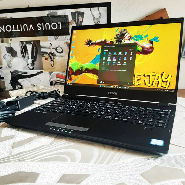 EPSON NA520E 8世代 i7 8565U 1920x1080 16G 256G/SSD Windows11 即決 KJA04