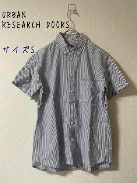 URBAN RESEARCH DOORS ボタンダウン ストライプ半袖シャツ