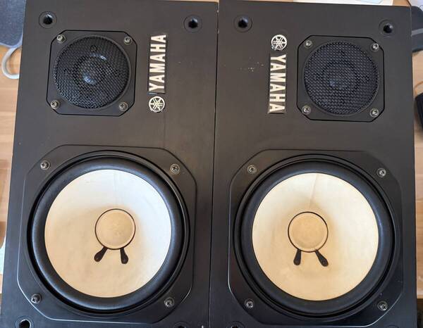 YAMAHA NS-10M ペア/ヤマハ スピーカー 音出し確認済み☆中古 ラベル変更
