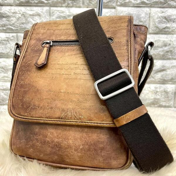 Berluti ベルルッティ カリグラフィ ショルダーバック