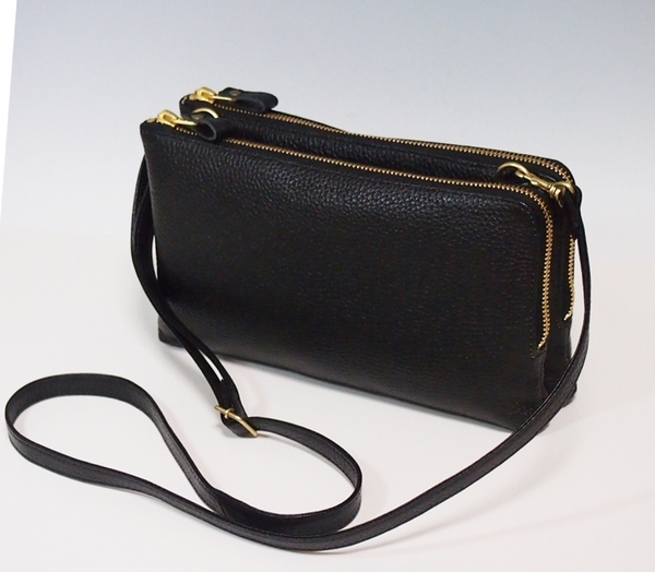 新品★ハンドメイド★日本製★ソフト牛革★サコッシュ★お財布ポシェット★L字ファスナー★斜め掛けショルダーバッグ★クロ色★スマホ★