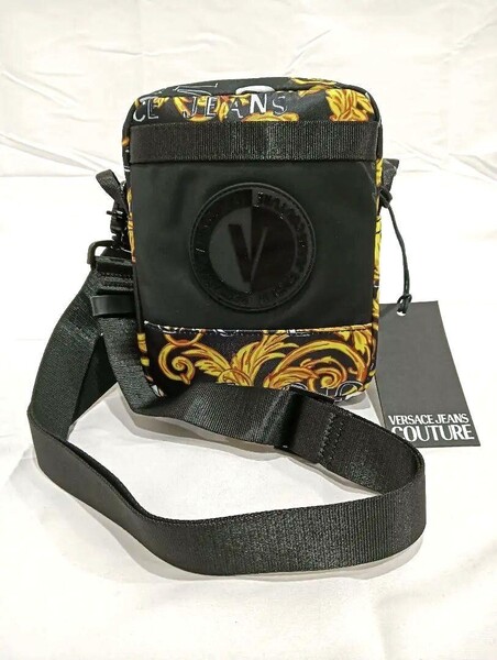 ヴェルサーチジーンズクチュール ヴェルサーチェ / VERSACE JEANS COUTURE / クロスボディバッグ / ショルダーバッグ 74ya4b76 zs588 g89