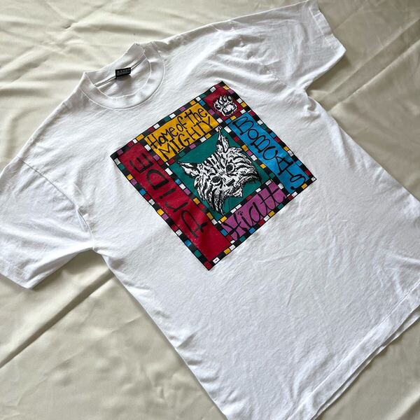 【XL】 90s USA製 ヴィンテージ Tシャツ VINTAGE Tee 半袖 アート系 アメリカ製 猫 イラスト アーティスト 古着 ボブキャット