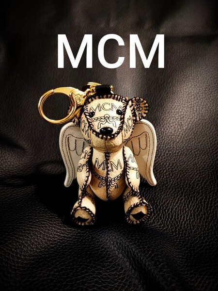 美品 希少品 MCM K-POP キーホルダー ストラップ キーケース スマートキー バッグチャーム モノグラム クマ ベアー