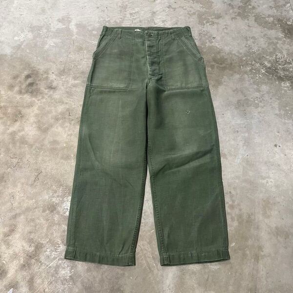 60s U.S.Army 米軍 実物 ベイカーパンツ ミリタリー ユーティリティパンツ カーキ ヴィンテージ ミリタリー USA製 リメイク W82cm