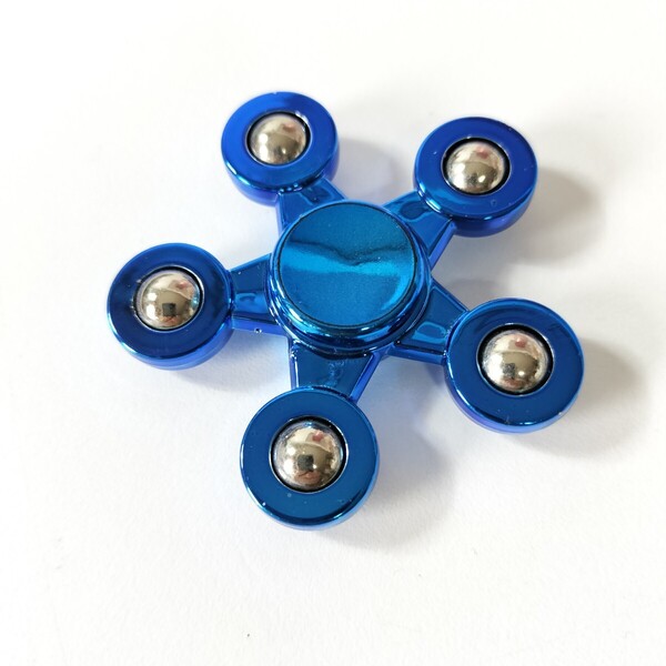 ハンドスピナー メタリックブルー 5.5cm 知育玩具