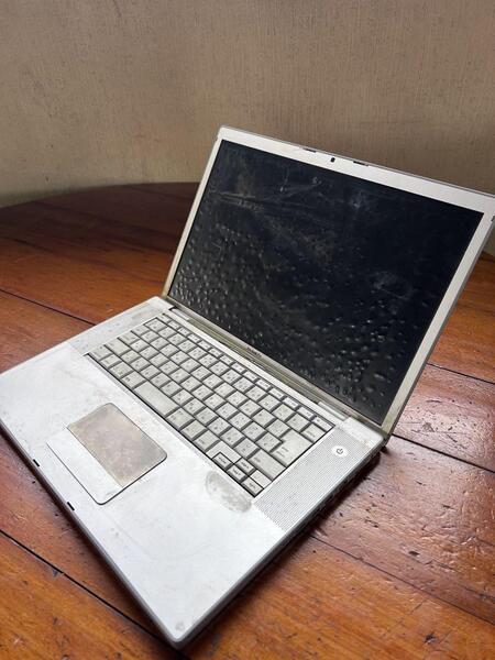MacBook Pro A1211 2007 ジャンク品