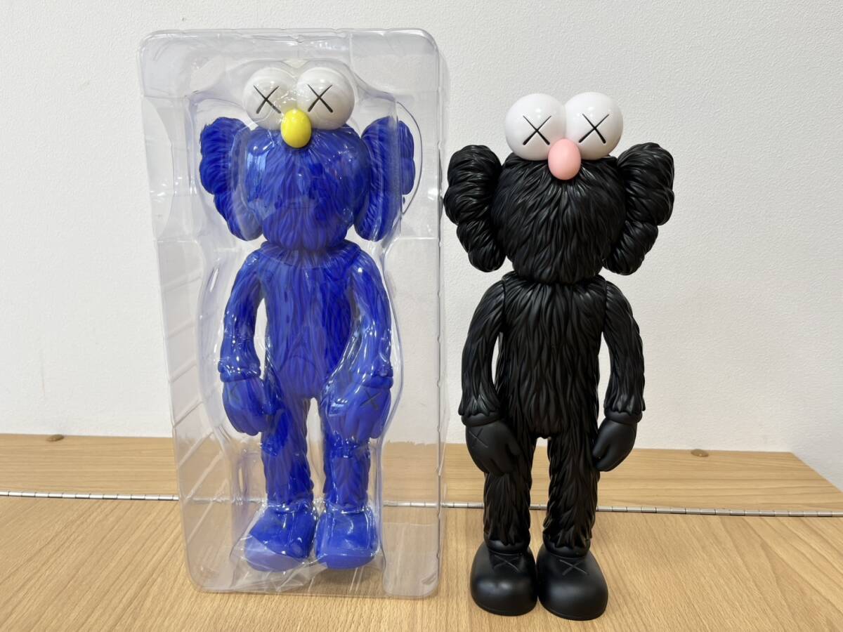 KAWS カウズ OPEN EDITION オープンエディション 2016 人体模型