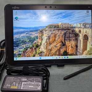 Fujitsu タブレット ARROWS Tab Q5010/DB -Windows11/SSD 128GB