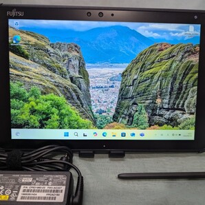 Fujitsu タブレット ARROWS Tab Q5010/DB Windows11 SSD 128GB