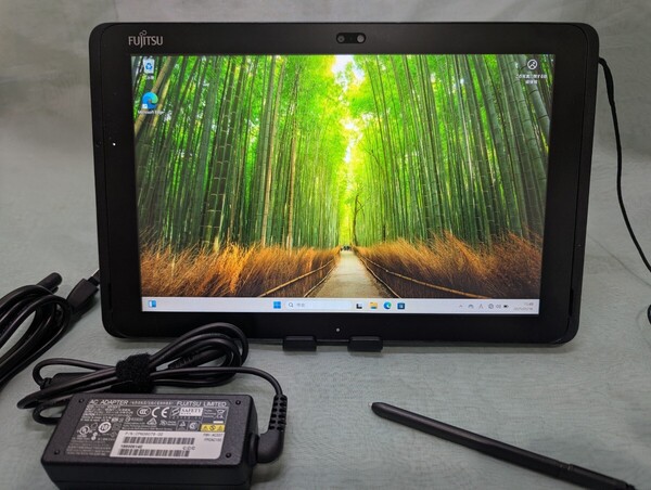 Fujitsu ARROWS Tab Q508/SE (CPU 7 SSD128GB /Windows11