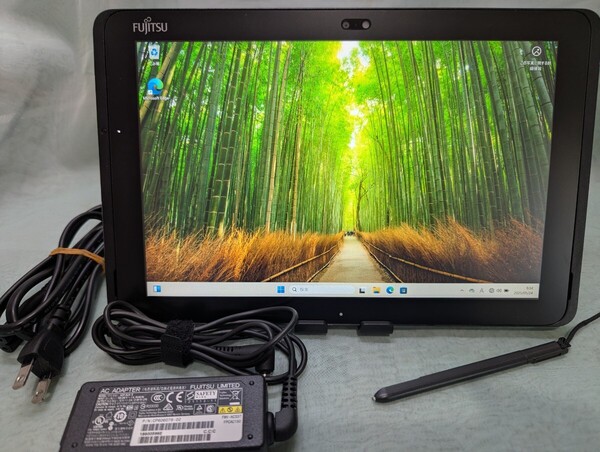 Fujitsu ARROWS Tab Q508/SE (CPU 7 SSD128GB / Windows11