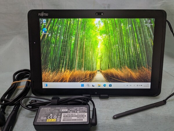 Fujitsu ARROWS Tab Q508/SE (CPU 7 SSD128GB /Windows11